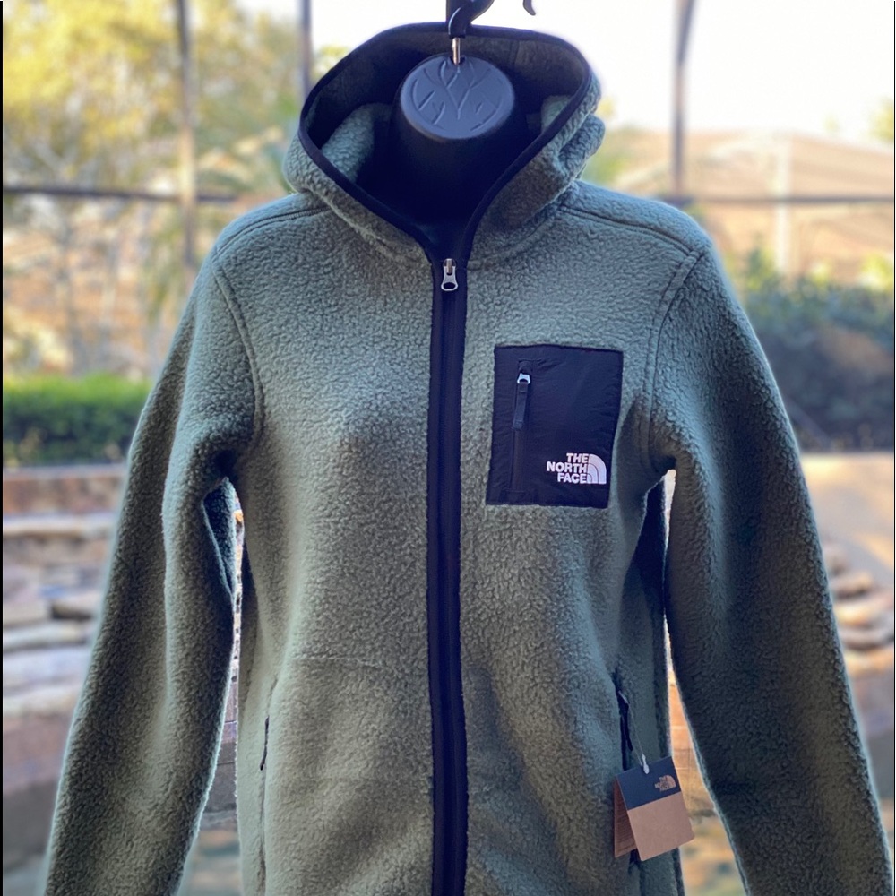 NORTH FACE YOUTH NORTH PEAK RETRO JACKET LARGE GRN